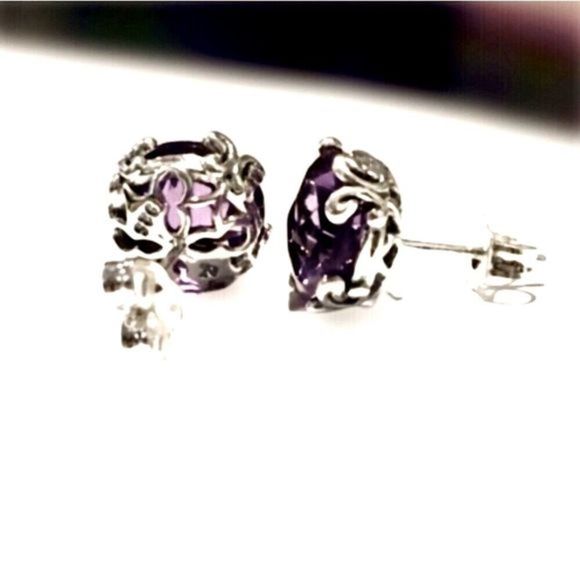 SAMUEL B Faceted Round Cut Amethyst Sterling Silver 925 Stud Earrings - Picture 6 of 13